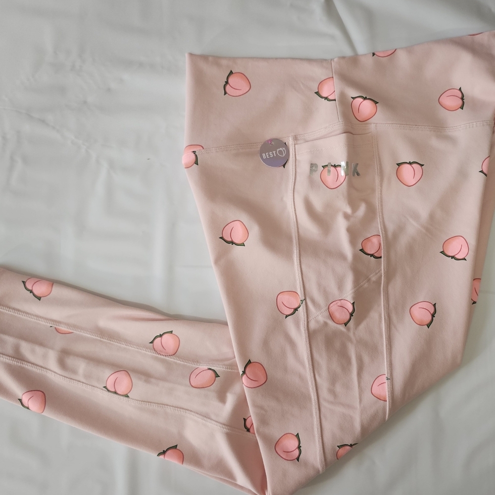 PINK Victoria's Secret Ultimate Peach Pattern Leggings